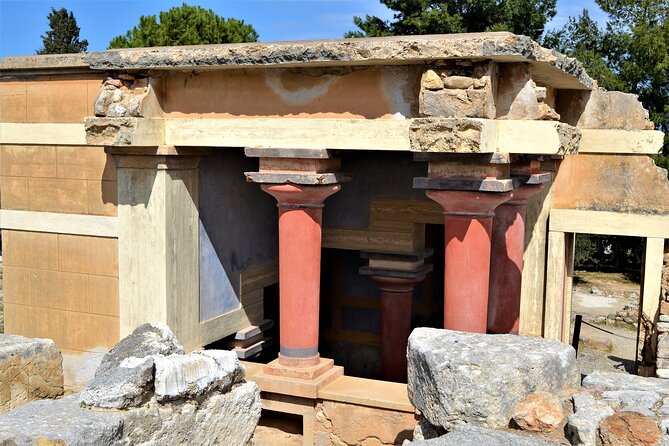 Knossos Palace, Museum & Rethymno city Private Tour from Chania - Guides and Personal Attention