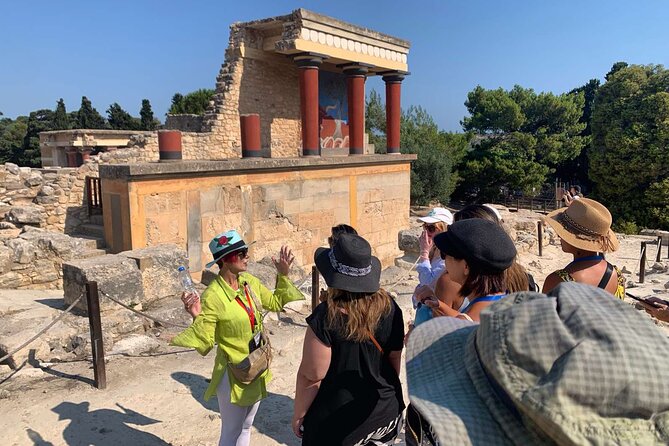 KNOSSOS PALACE private tour ( with Transfer from Heraklion Prefecture ) - Exploring the Mysteries of Knossos Palace