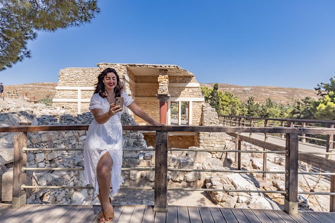 Knossos Palace: Self-Guided Audio Tour on your Phone (without ticket) - Practical Details: Offline Access and Compatibility