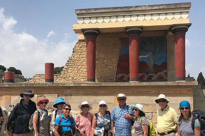 Knossos Palace Skip-the-Line Ticket (Shared Tour - Small group) - Highlights of the Guide’s Narration and Storytelling Style