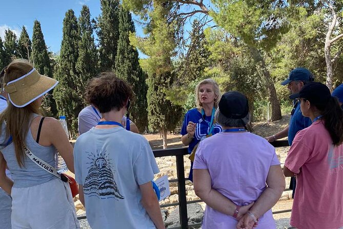 Knossos Palace Skip-the-Line Ticket (Shared Tour - Small group) - Value of the Tour Compared to Independent Visits