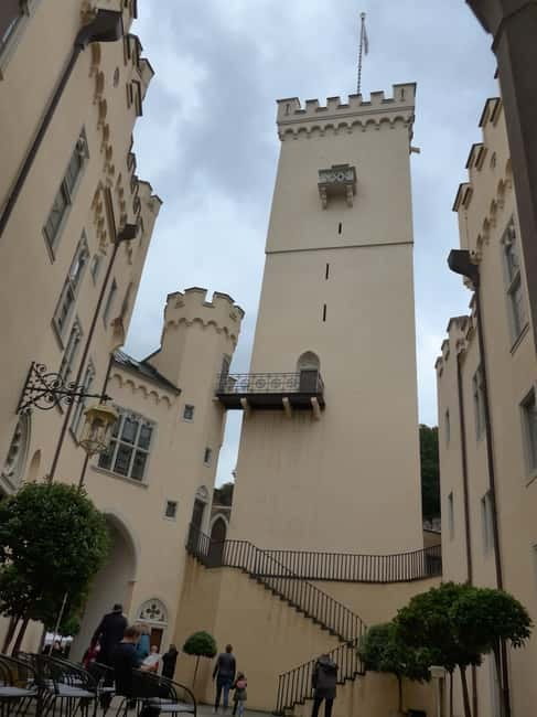 Koblenz - Castle Stolzenfels Private Tour - Exhibitions and Medieval Highlights
