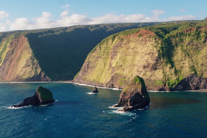 Kohala Waterfalls with Exclusive Landing Helicopter Tour - Operational Details and Practical Tips