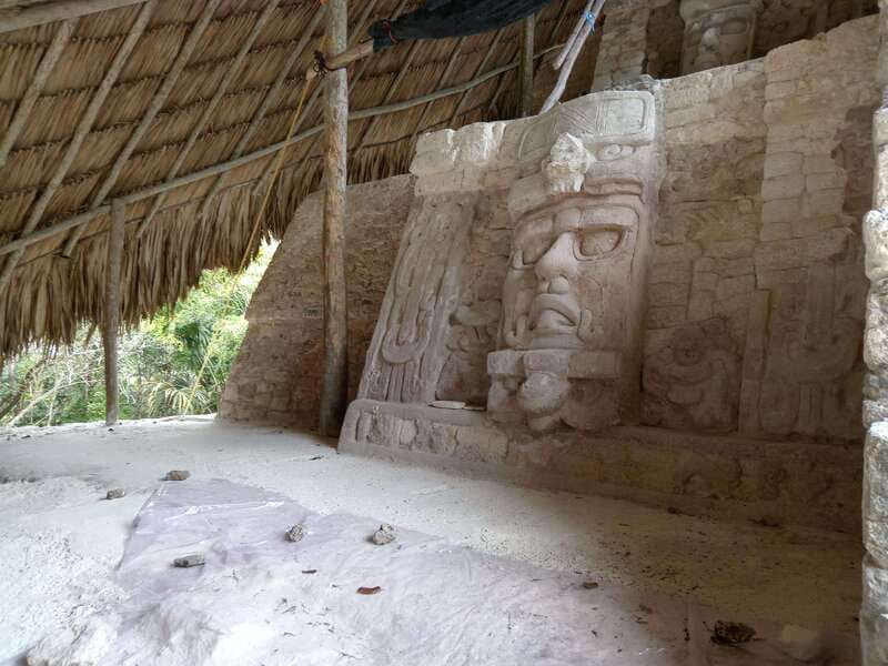 Kohunlich Mayan Ruins: With Professional Native Guides - Key Points