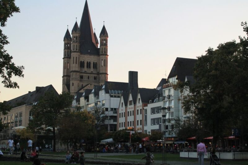 Köln: Altstadt-/Highlightstour in German - Booking Flexibility and Additional Details
