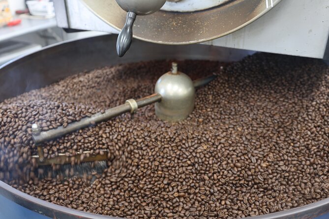 Kona Coffee Farm Tour from Tree to Tasting Room - Logistics and Group Size