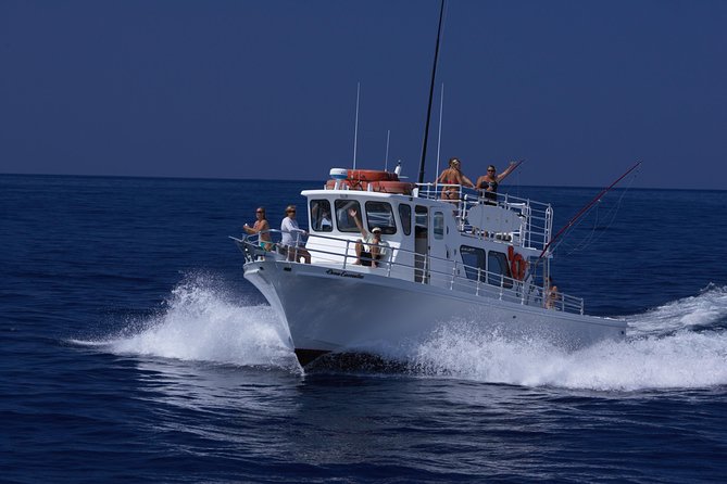 Kona Hawaii Fishing/Snorkel Large Group Private Charter on OE - Kona Hawaii Fishing/Snorkel Large Group Private Charter on OE Overview