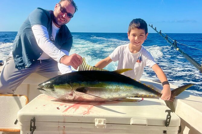 Kona Hawaii Per Person Shared Fishing with Bite Me Sportfishing - Key Points