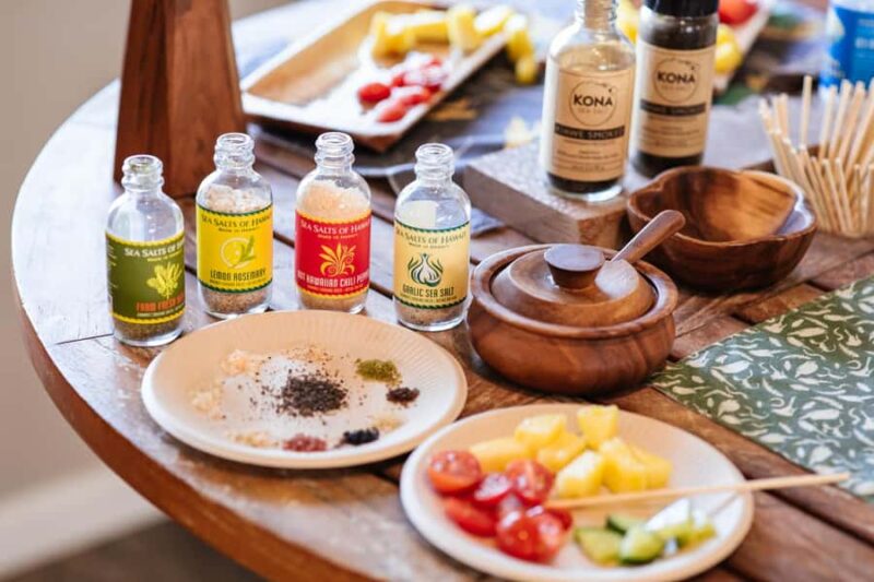 Kona: Hawaiian Salt Farm Tour - Salt Tasting and Mineral Water Experience