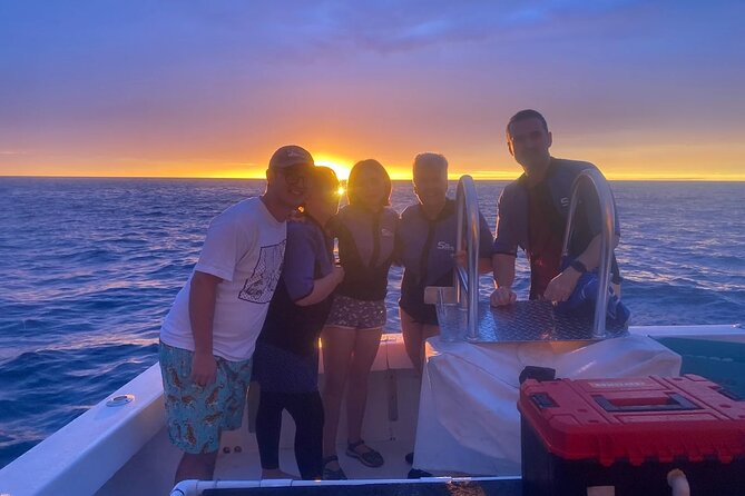 Kona Manta Night Snorkel Adventure: Swim with Majestic Rays - Pricing and Booking Strategy