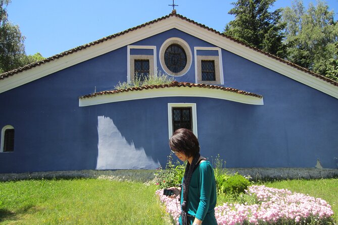 Koprivshtica Day Tour from Sofia - Admiring the Artistic Detail of Lyutov House Museum