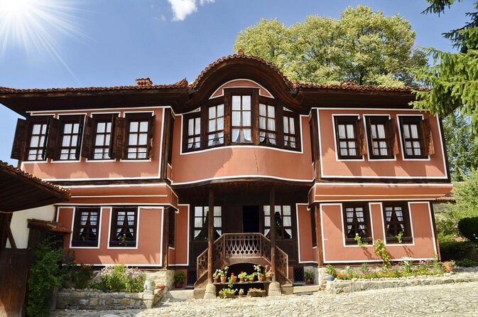 Koprivshtitsa and Starosel Tour - Explore Bulgarias Historic Towns and Ancient Ruins on a Full-Day Tour