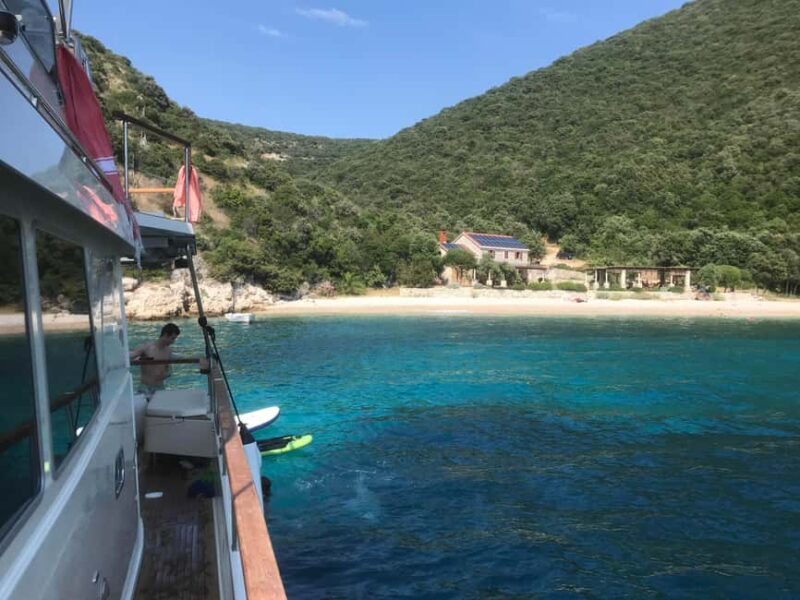 Korcula Island: Guided Snorkeling Adventure with lunch - From the Yacht to Underwater and Back