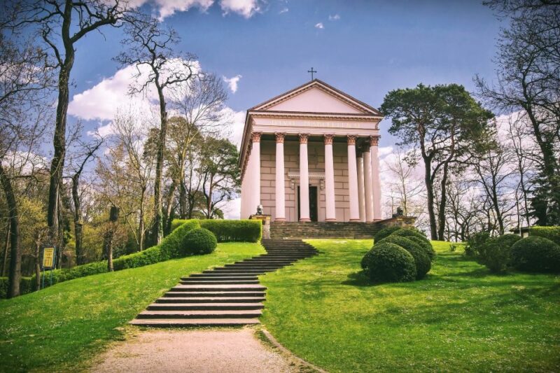 Kornik Castle and Rogalin Palace Half-Day Private Tour - Who Will Appreciate This Tour Most?