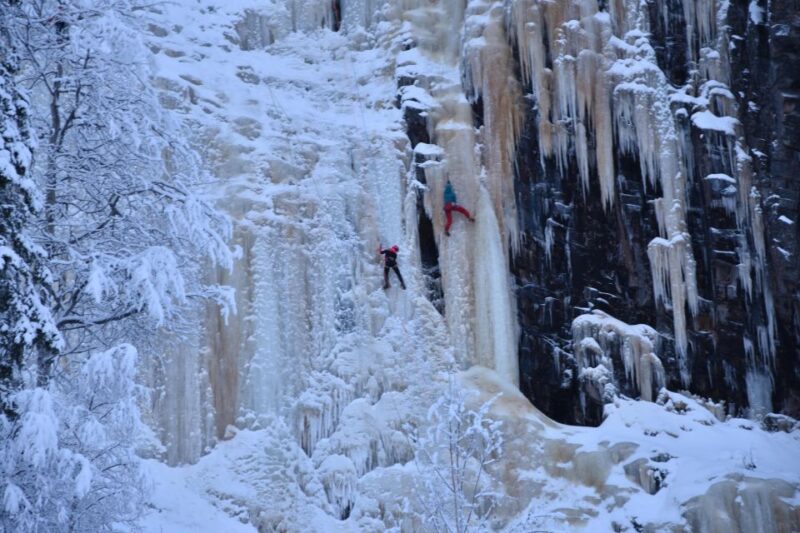 Korouoma Canyon and Frozen Waterfalls - Finnish Campfire BBQ: Savoring Arctic Flavors
