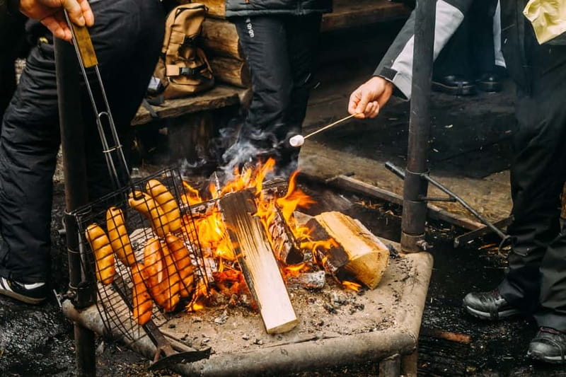 Korouoma Canyon: Frozen Waterfalls Hike & BBQ Experience - Cozy Moments with Finnish Grill Snacks and Warm Beverages