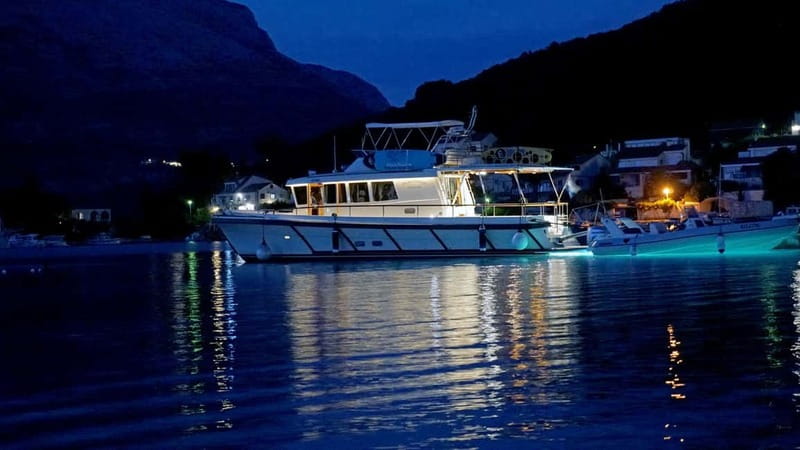 Korula: Island Yacht Cruise with Wine Tasting and Dinner - Explore the Charm of Korcula on a Private Yacht