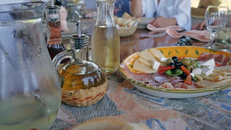 Korula: Island Yacht Cruise with Wine Tasting and Dinner - Logistics and Practical Details