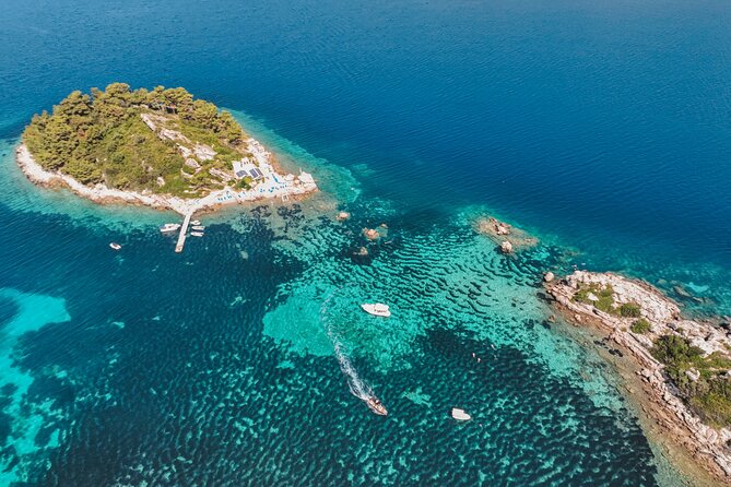 Korula & Lumbarda Islands Boat Tour with Snorkeling & Shipwreck - Underwater Adventure at the Sunken Shipwreck Off Orebi