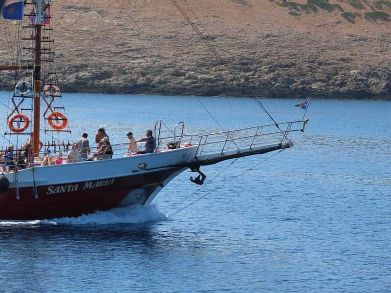 Kos: 3-Island Cruise with Lunch, Swimming and Audio Guide - The Santa Maria Boat: Features and Comfort