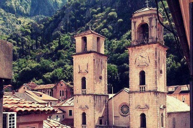 Kotor Old Town Small-Group Walking Tour - Insider Tips: Local Market and Photo Opportunities