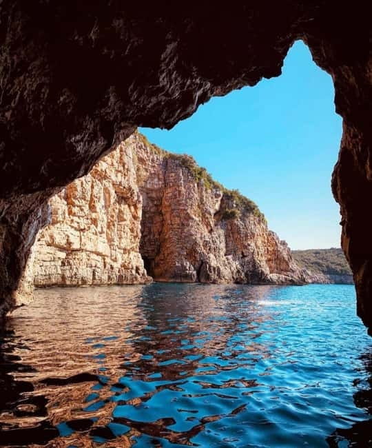 Kotor: Our Lady of the Rocks & Blue Cave with time for Lunch - Key Points