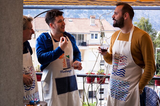 Kotor private cooking class with lunch and Old town guided tour - Participating in Traditional Montenegrin Cooking