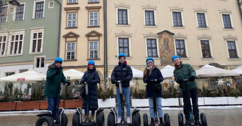 Krakow: 30min Segway Rental with Helmet and a photosession - Meeting Point and Ease of Access