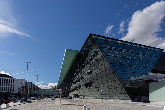 Krakow Airport Exclusive Transfers VIP Service - Transportation in a Modern, Air-Conditioned Vehicle