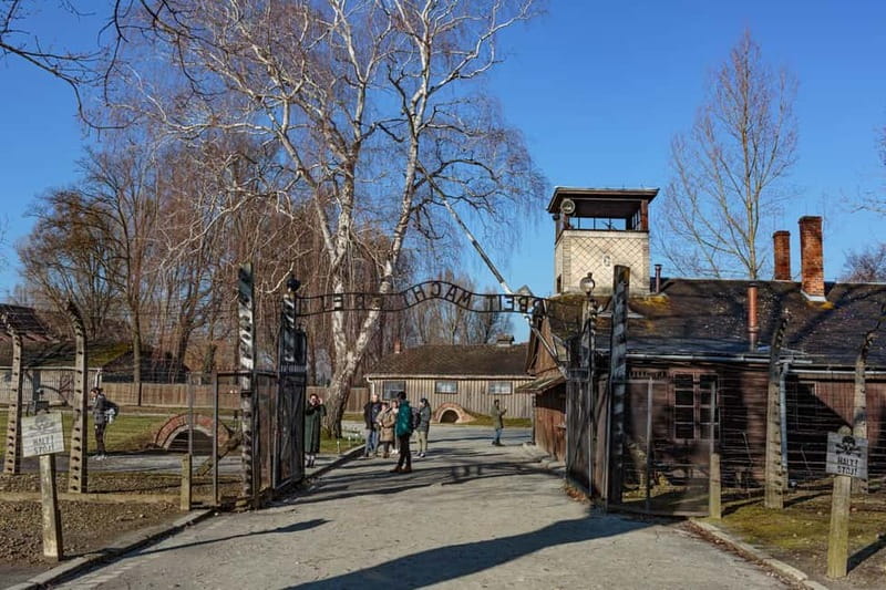 Krakow: Auschwitz-Birkenau Entry Ticket and Transfer - The Value of the Auschwitz-Birkenau Tour