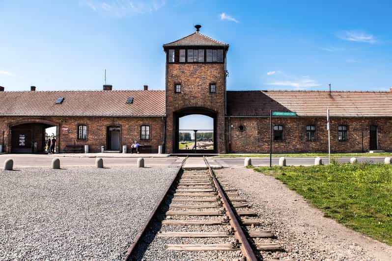 Krakow: Auschwitz-Birkenau & Wieliczka Salt Mine Day Tour - Practical Details: Transportation, Timing, and Comfort