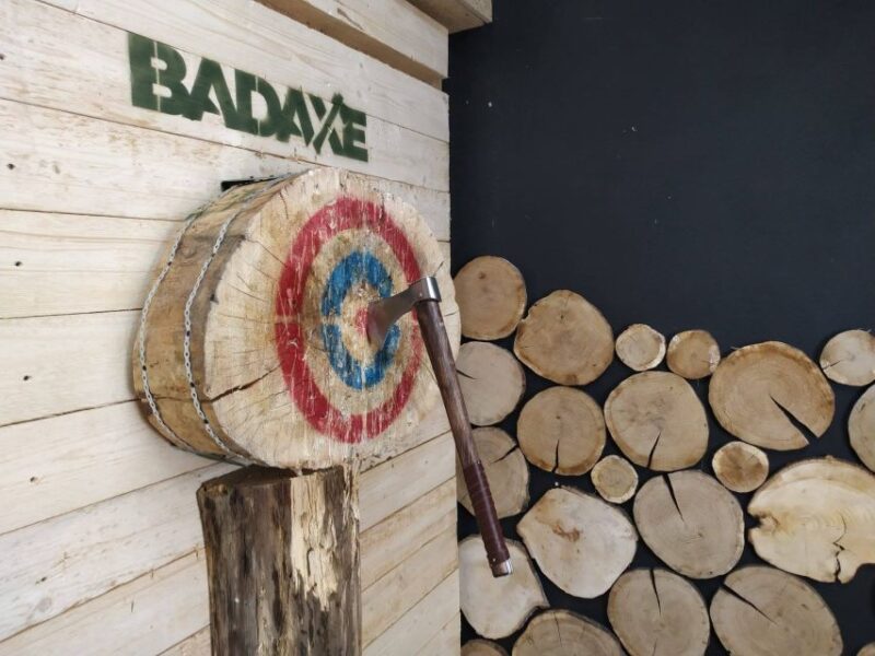 Krakow: Axe Throwing Fun - How the Private Axe-Throwing Experience is Organized in Krakow