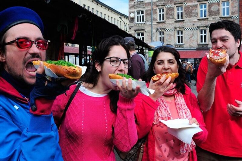Krakow: Bites and Sights Guided Walking Tour with Royal Road - Visiting a Hidden Culinary Gem for Traditional Soups