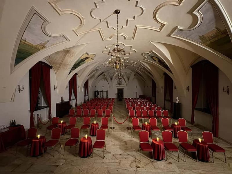 Krakow: Chopin Concert By Candle Glow - The Concert Experience and Atmosphere