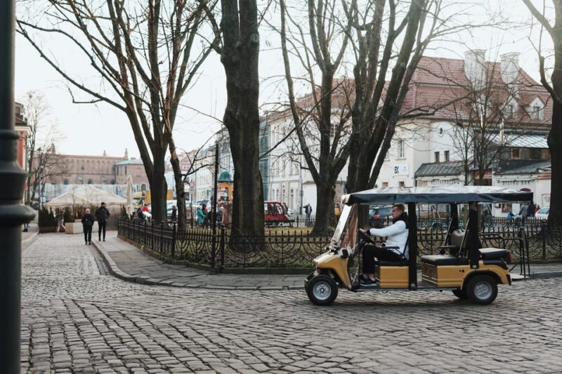 Krakow: City Sightseeing Tour by Golf Cart - Highlights of the Jewish Quarter and Ghetto