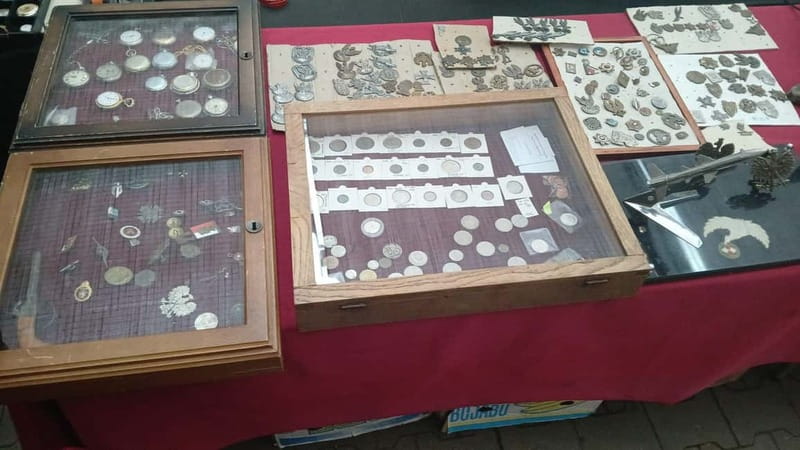 Kraków CommunistFleaMarketTour+CollectorsBoost - The Curated Antique Map and Discount Vouchers