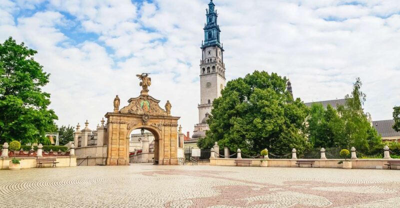 Krakow: Czestochowa & Black Madonna Day Tour - Why This Tour Offers Good Value for Spiritual and Cultural Enthusiasts
