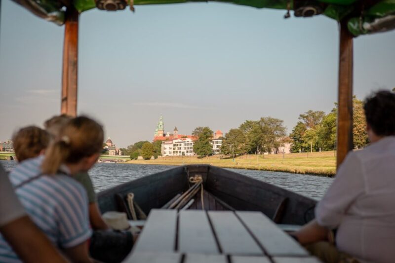 Krakow: Early Bird Vistula River Sightseeing Cruise - Explore Krakow’s Iconic Landmarks from the Water