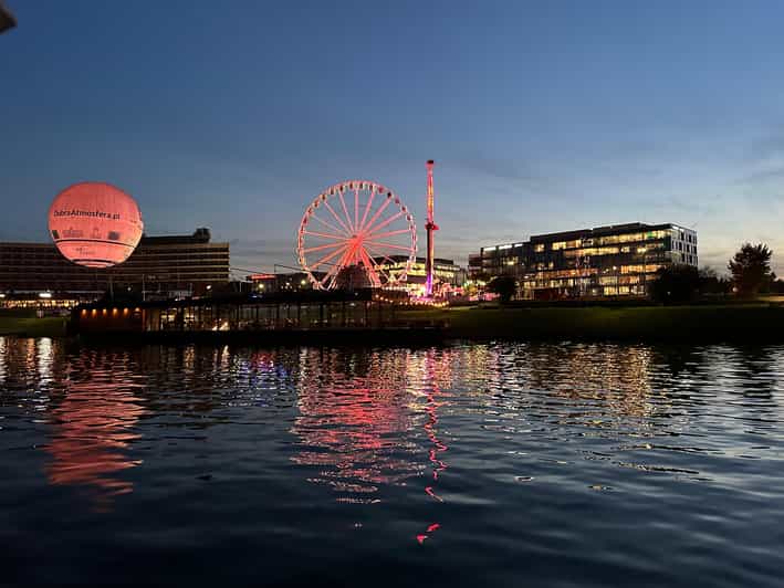 Krakow: Evening or Night Gondola Cruise - Scenic Evening Views of Krakow’s Landmarks from the Vistula River