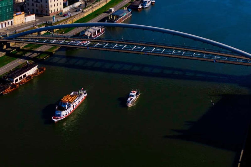 Krakow: Evening or Night Sightseeing Cruise - Key Points