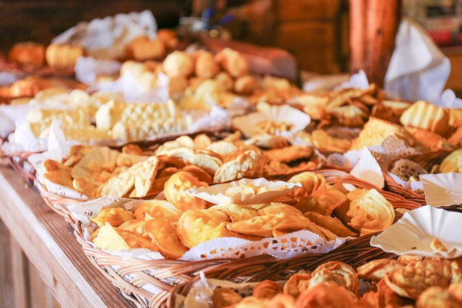 Kraków: Explore Zakopane Tatra Mountain and optional Thermal Bath - Strolling and Shopping at Krupówki Promenade