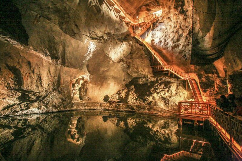 Krakow: Full-Day Auschwitz-Birkenau & Salt Mine Guided Tour - Notable Features and Tips