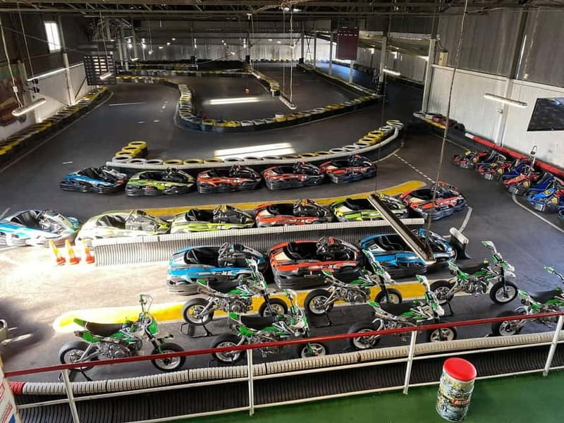 Krakow: Go-Karting Experience with Pizza and Drinks - Key Points