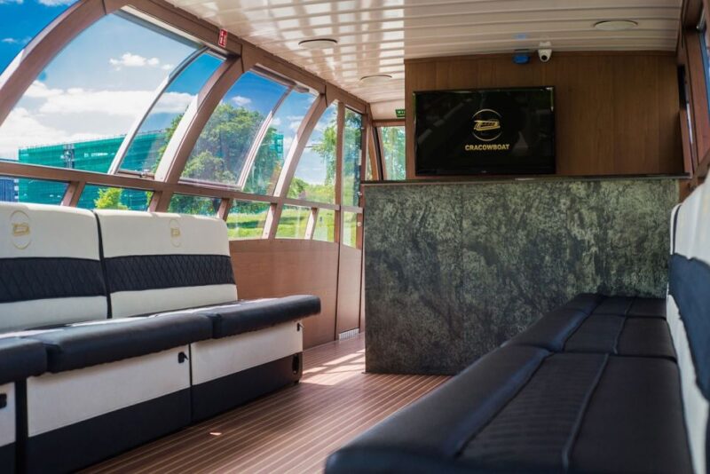 Krakow: Guided Wawel Tour, Lunch, and Vistula River Cruise - Visiting Wawel Hill and Its Museum Collections