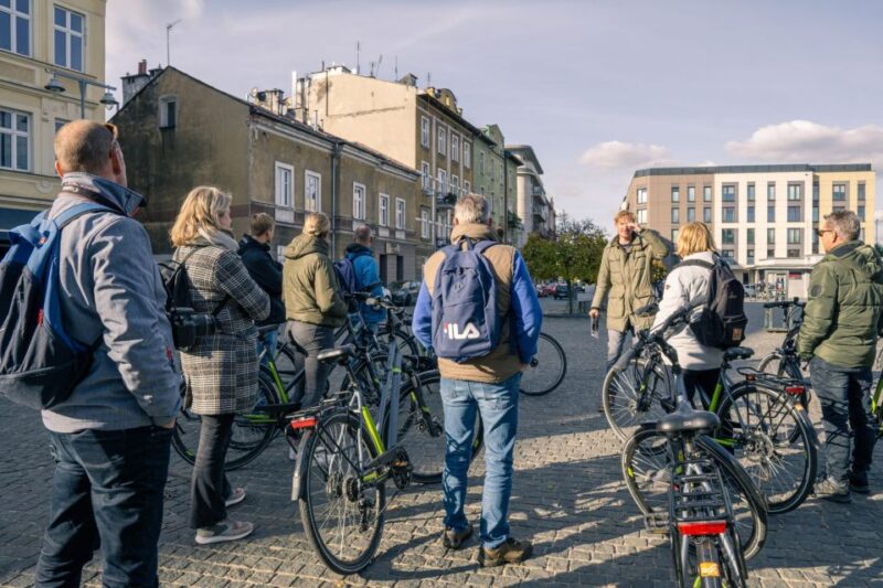 Krakow: Hidden Bike Tour - Details about the Bicycle and Equipment