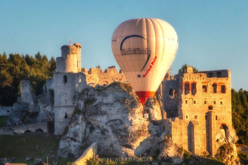 Kraków: Hot Air Balloon Flight with Champagne - A Unique View of Kraków from Above for a Private Group