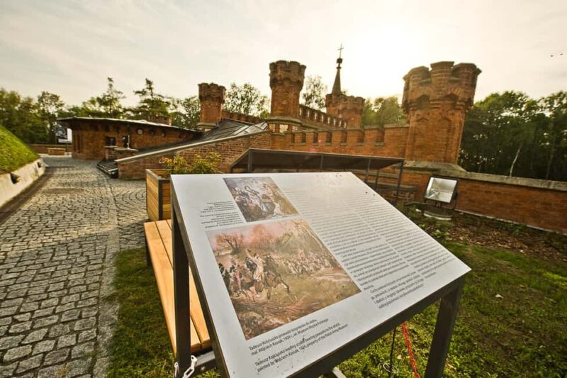 Krakow: Kociuszko Mound Entry Ticket with Exhibitions - Discover the Exhibitions in Post-Austrian Fort Buildings