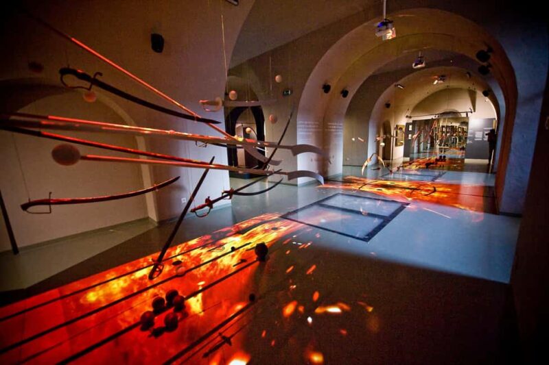 Kraków: Kociuszko Mound Skip-the-Line Entry Ticket - Accessibility and Group Size