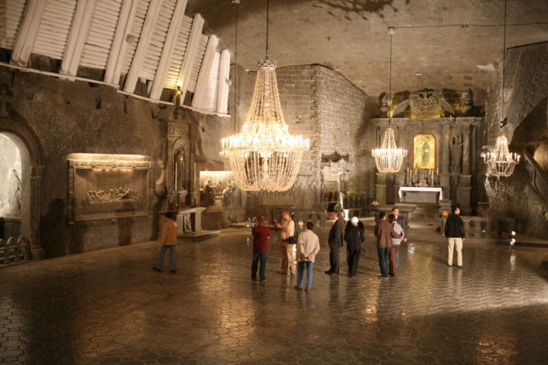 Krakow: Lazy Catamaran River Cruise and Salt Mine Group Tour - Exploring the Wieliczka Salt Mine with Skip-the-Line Access