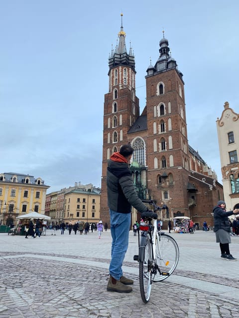 Krakow: Old Town and Kazimierz Guided Bike Tour - Exploring the Landmark Stops: From Florian Gate to Ghetto Heroes Square